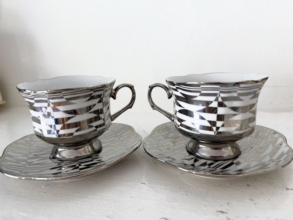 2 Geometric Reflective Silver Porcelain Tea Cups and Saucers